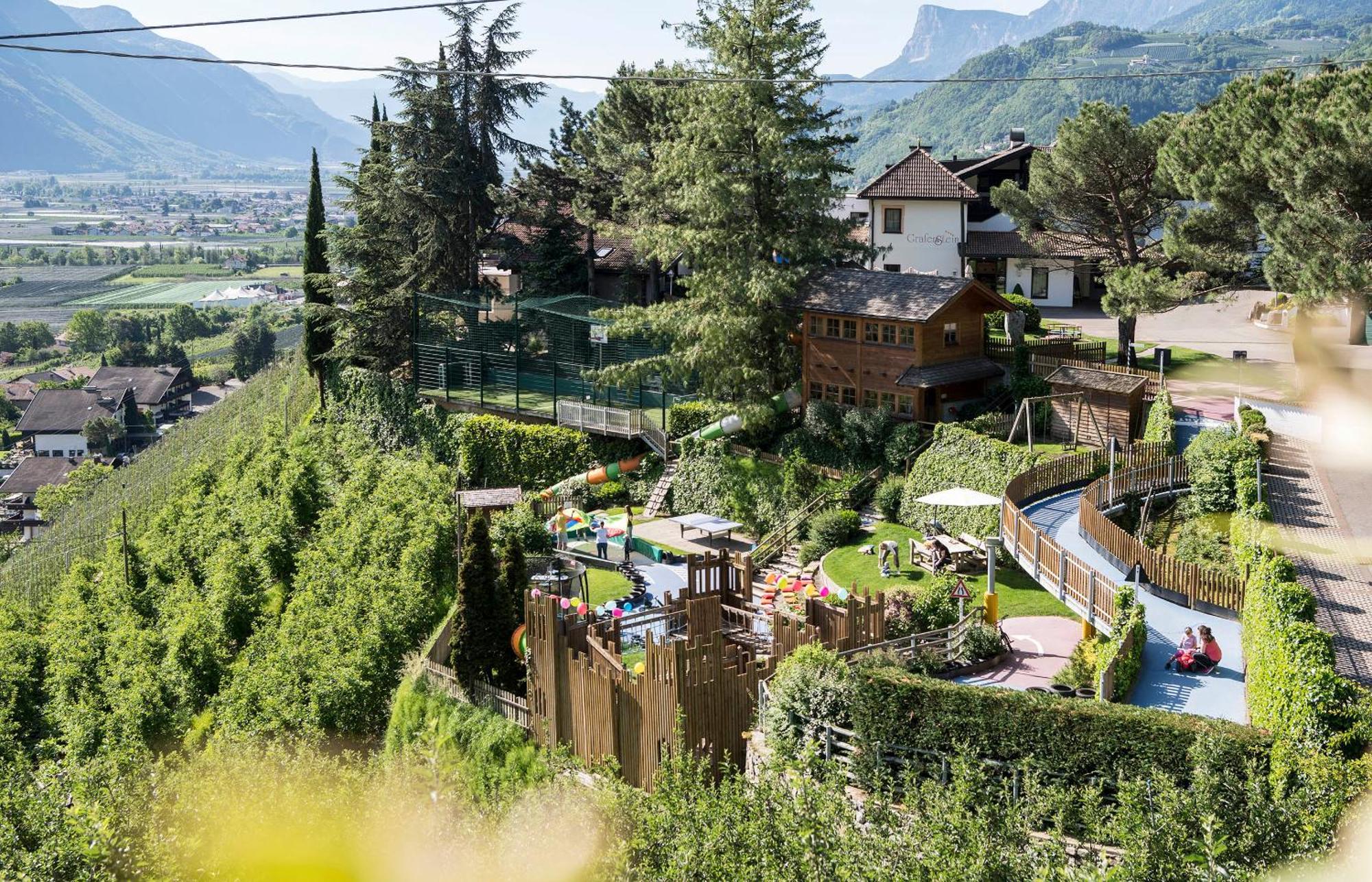 Das Grafenstein Familienresidence Cermes Esterno foto