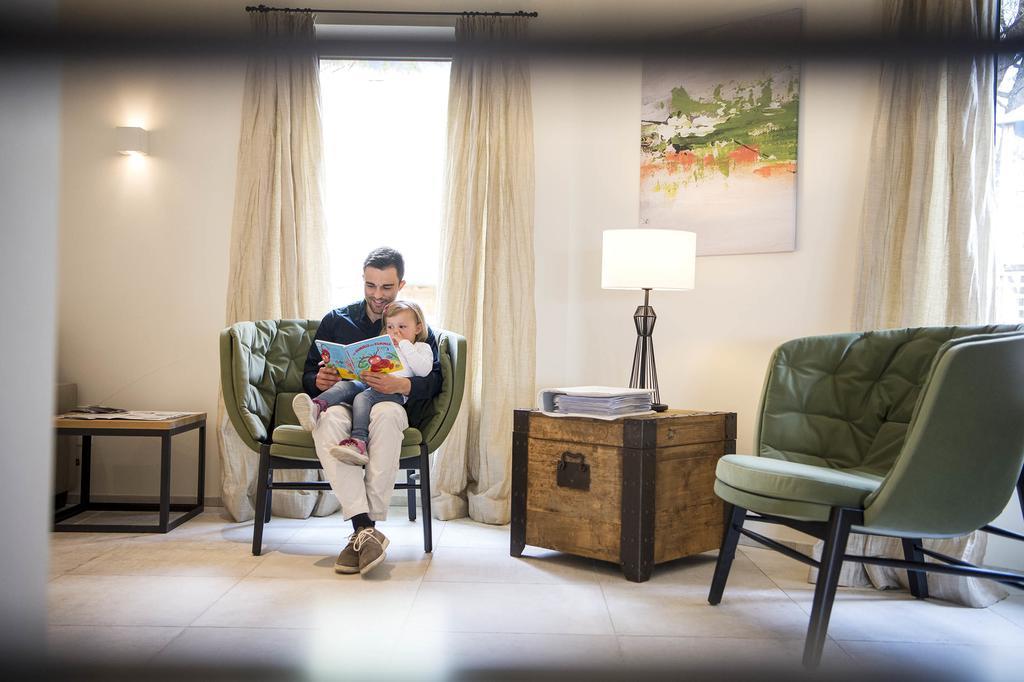 Das Grafenstein Familienresidence Cermes Esterno foto